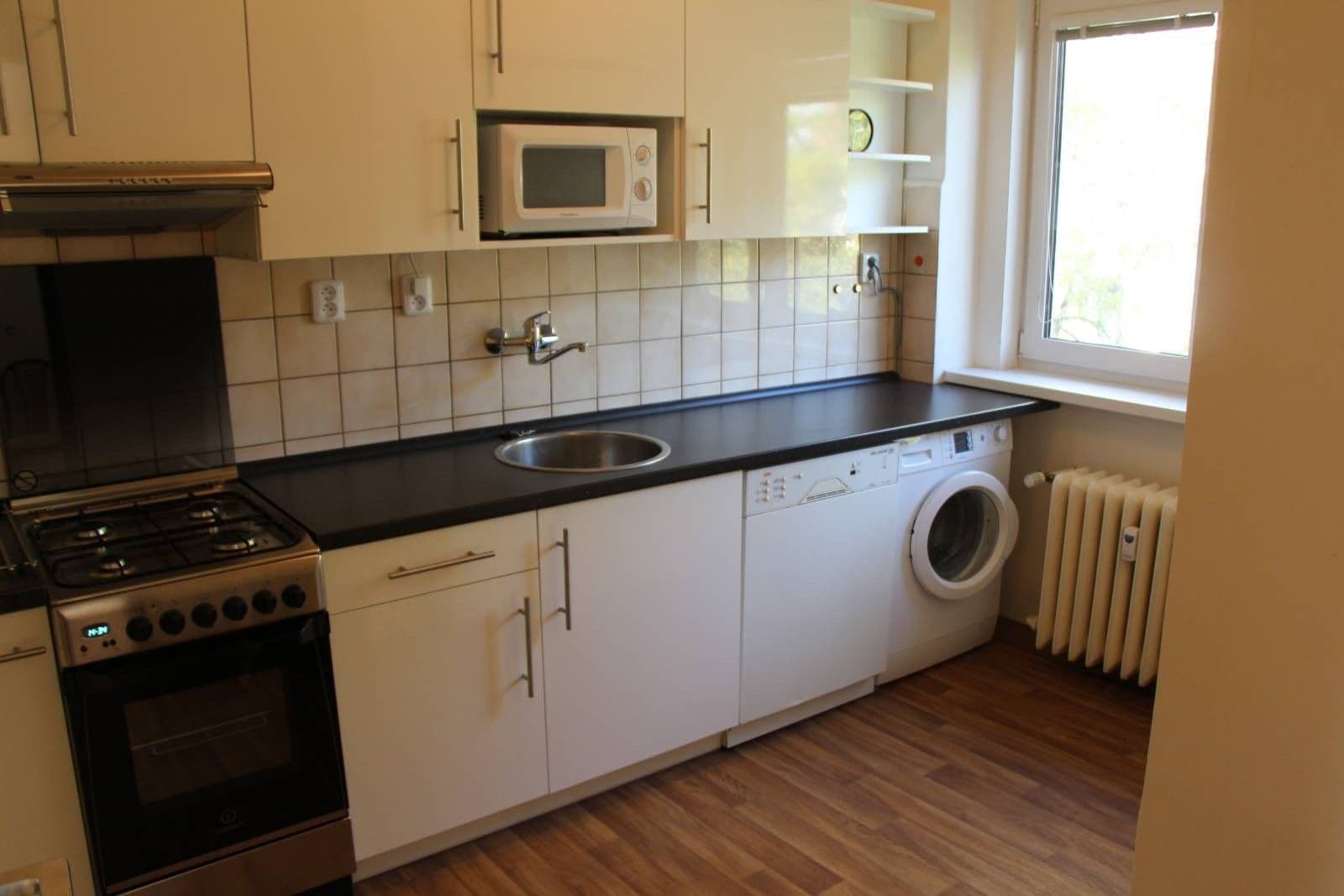 Pronájem bytu 3+1 80 m², Služská, Praha, Praha Pronájem bytu 3+1 80 m², Služská, Praha, Praha