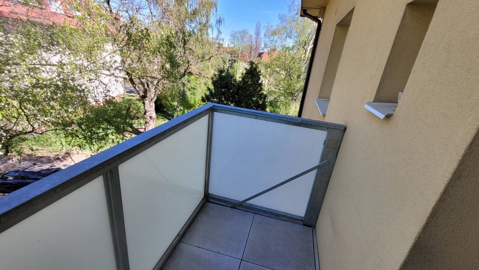 Pronájem bytu 3+1 80 m², Služská, Praha, Praha Pronájem bytu 3+1 80 m², Služská, Praha, Praha