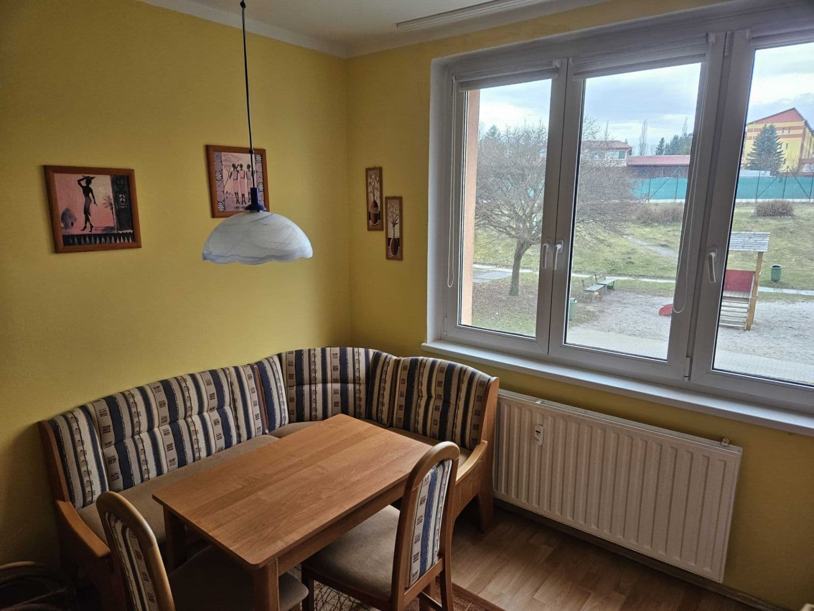 Pronájem bytu 1+1 36 m², Školní, Horní Slavkov, Karlovarský kraj Pronájem bytu 1+1 36 m², Školní, Horní Slavkov, Karlovarský kraj