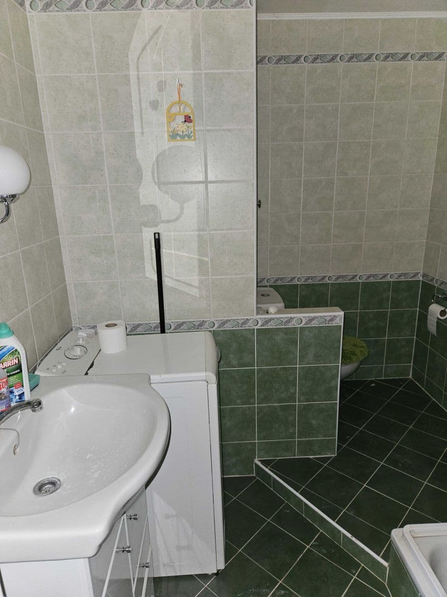 Pronájem bytu 1+1 36 m², Školní, Horní Slavkov, Karlovarský kraj Pronájem bytu 1+1 36 m², Školní, Horní Slavkov, Karlovarský kraj
