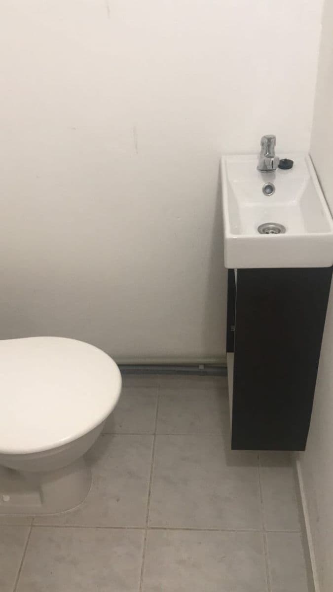 Pronájem bytu 1+kk 27 m², Bílkova, Náchod, Královéhradecký kraj Pronájem bytu 1+kk 27 m², Bílkova, Náchod, Královéhradecký kraj
