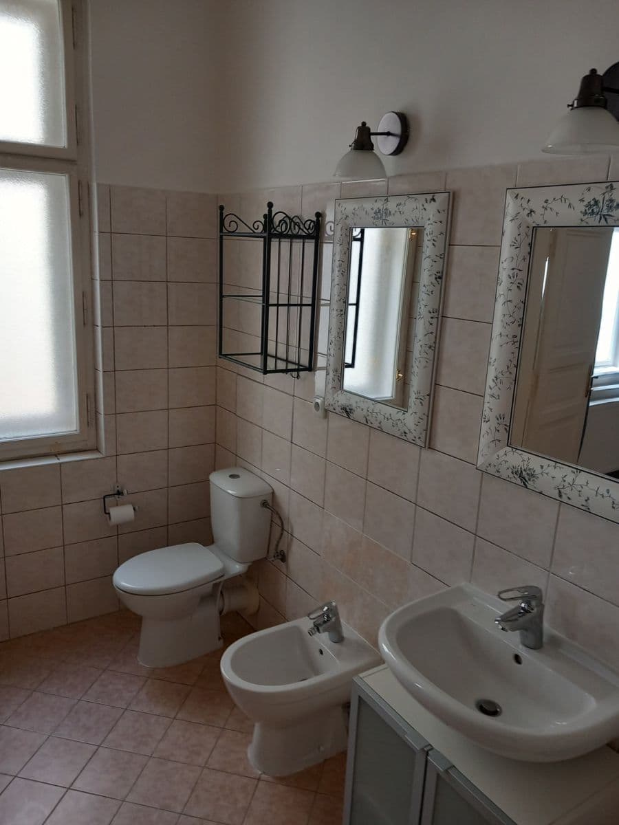 Pronájem bytu 4+kk 94 m², Pštrossova, Praha, Praha Pronájem bytu 4+kk 94 m², Pštrossova, Praha, Praha