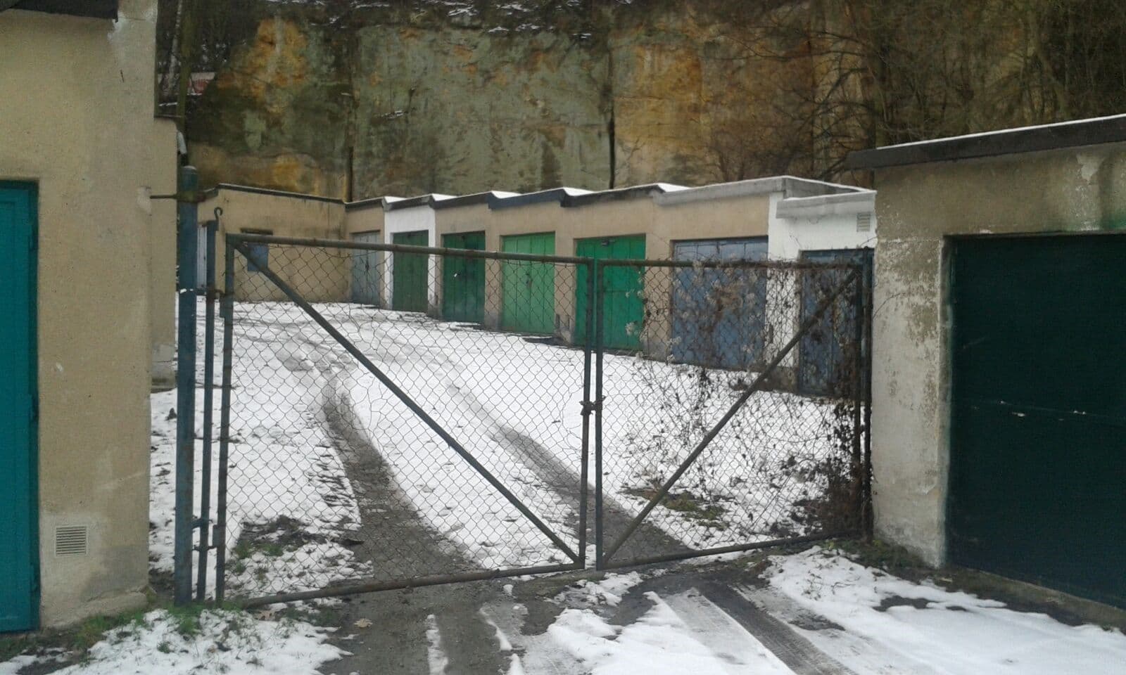 Prodej garáže 19 m², Pod Petřinami, Praha, Praha Prodej garáže 19 m², Pod Petřinami, Praha, Praha