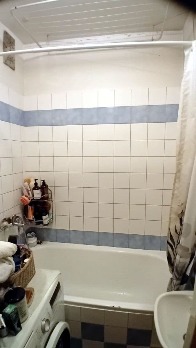 Pronájem bytu 2+1 52 m², Káranská, Praha, Praha Pronájem bytu 2+1 52 m², Káranská, Praha, Praha