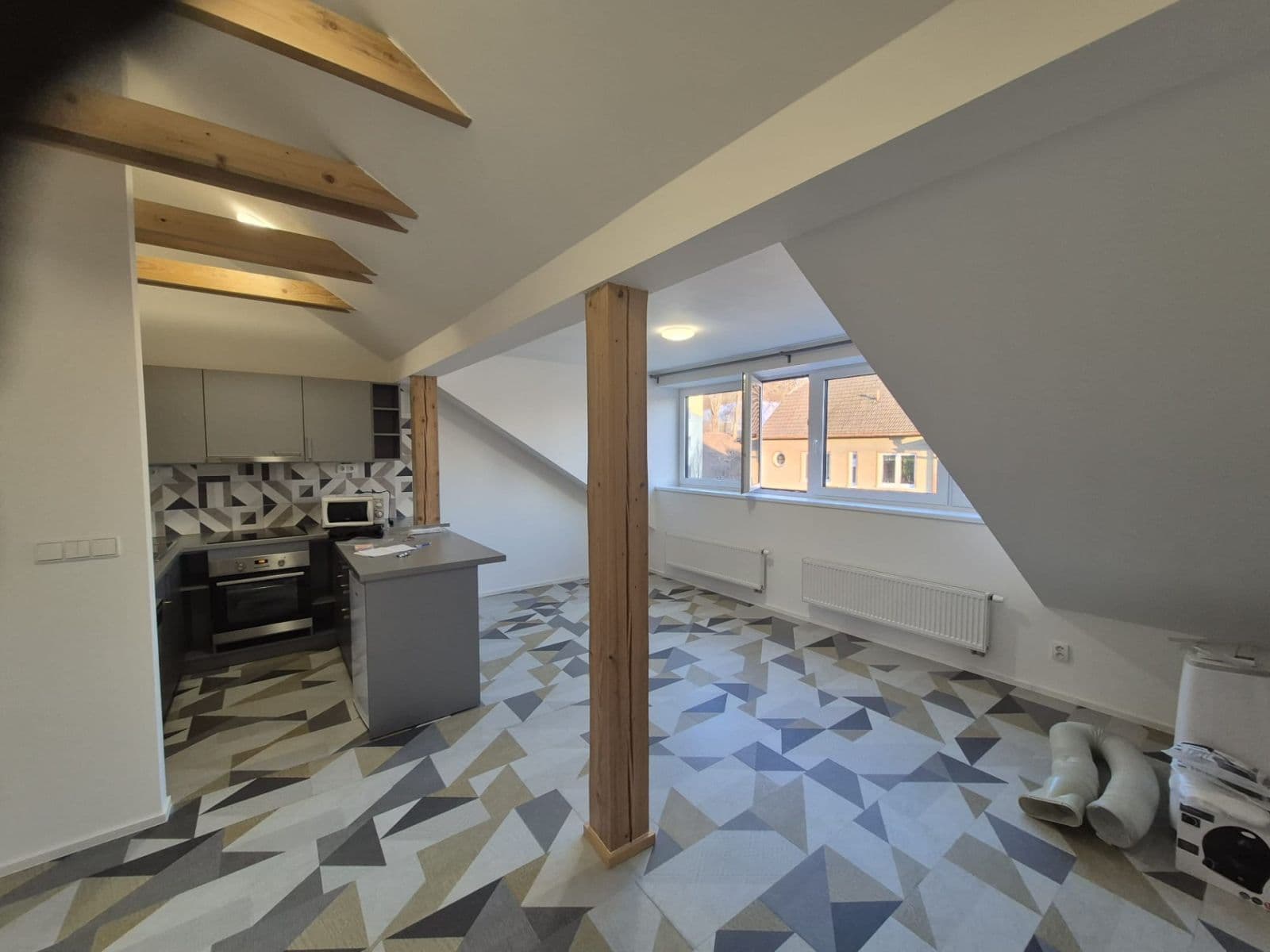 Pronájem bytu 2+kk 48 m², Podlomní, Brno, Jihomoravský kraj Pronájem bytu 2+kk 48 m², Podlomní, Brno, Jihomoravský kraj