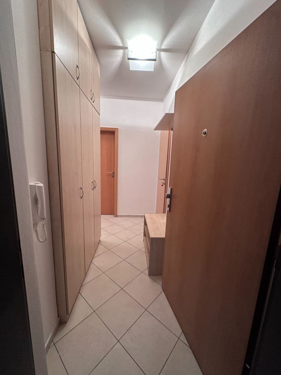 Pronájem bytu 2+kk 53 m², Ke Stírce, Praha, Praha Pronájem bytu 2+kk 53 m², Ke Stírce, Praha, Praha
