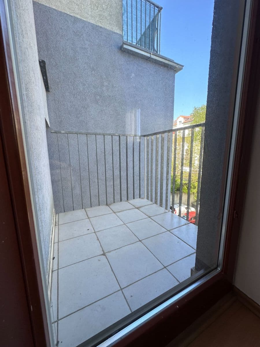 Pronájem bytu 2+kk 53 m², Ke Stírce, Praha, Praha Pronájem bytu 2+kk 53 m², Ke Stírce, Praha, Praha
