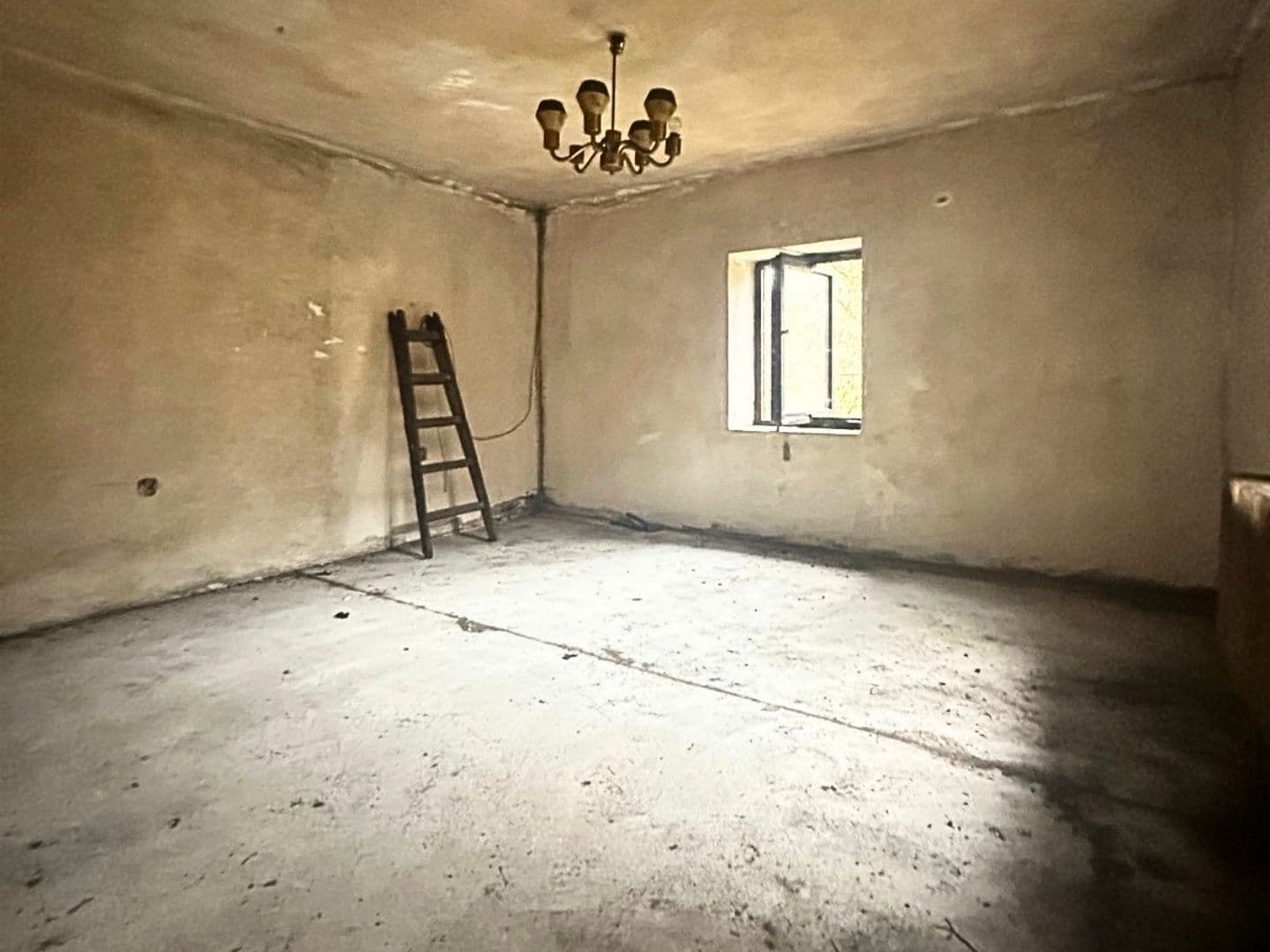 Prodej domu 164 m², pozemek 3.590 m², Jelení, Lubenec, Ústecký kraj Prodej domu 164 m², pozemek 3.590 m², Jelení, Lubenec, Ústecký kraj