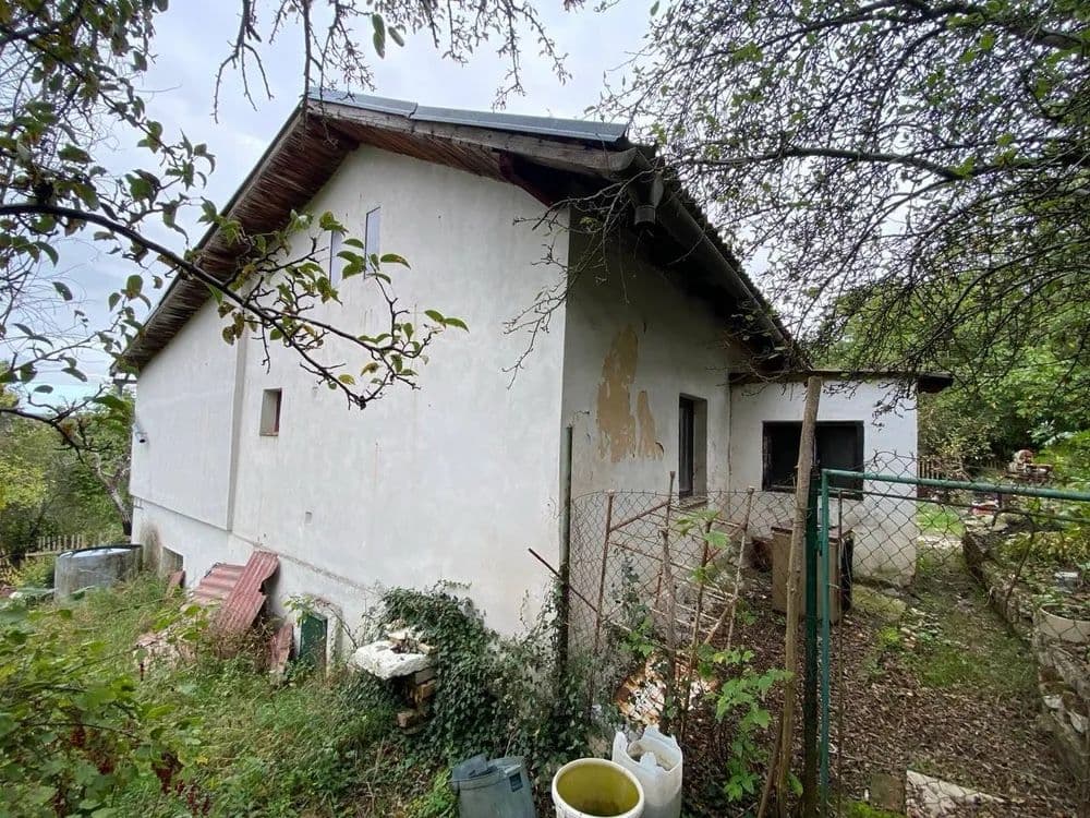Prodej domu 164 m², pozemek 3.590 m², Jelení, Lubenec, Ústecký kraj Prodej domu 164 m², pozemek 3.590 m², Jelení, Lubenec, Ústecký kraj