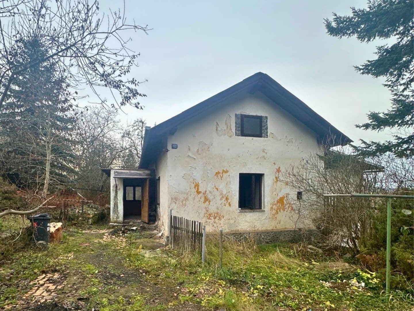 Prodej domu 164 m², pozemek 3.590 m², Jelení, Lubenec, Ústecký kraj Prodej domu 164 m², pozemek 3.590 m², Jelení, Lubenec, Ústecký kraj