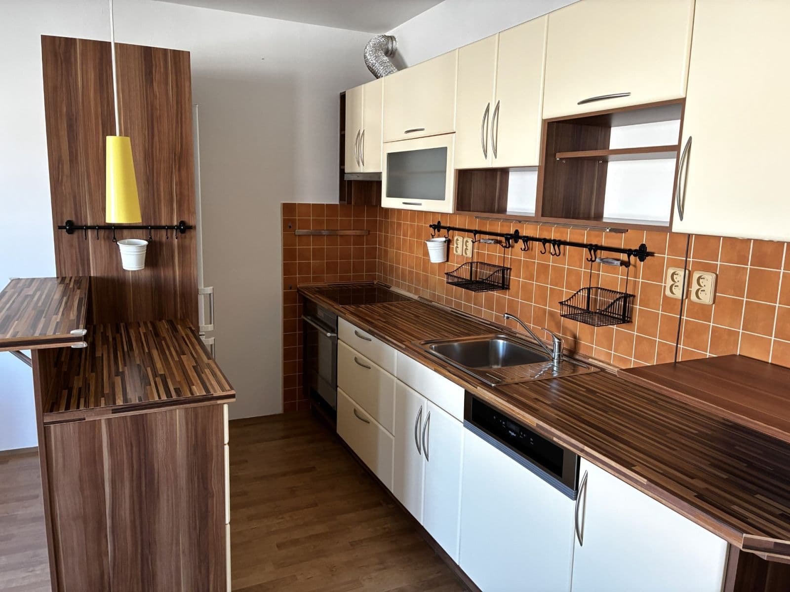 Pronájem bytu 2+kk 56 m², K Netlukám, Praha, Praha Pronájem bytu 2+kk 56 m², K Netlukám, Praha, Praha