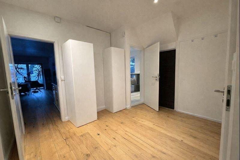 Prodej domu 102 m², pozemek 727 m², Weyhe, Dolní Sasko Prodej domu 102 m², pozemek 727 m², Weyhe, Dolní Sasko
