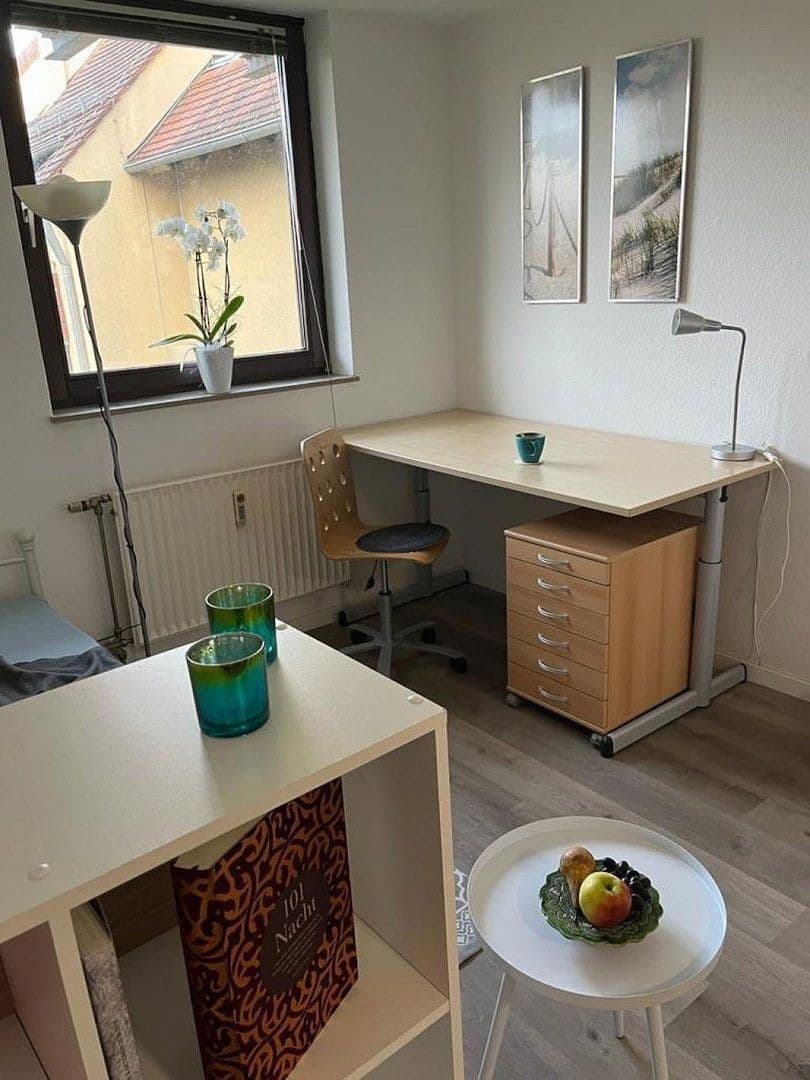 Pronájem bytu 1+1 18 m², Henkestr. 5, Erlangen, Bavorsko Pronájem bytu 1+1 18 m², Henkestr. 5, Erlangen, Bavorsko