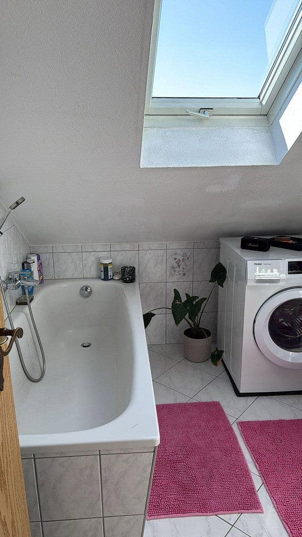 Pronájem bytu 2+1 50 m², Arnstadt, Durynsko Pronájem bytu 2+1 50 m², Arnstadt, Durynsko