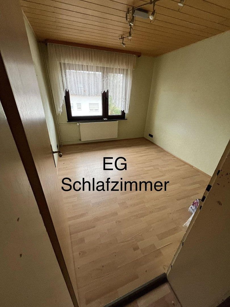 Prodej domu 210 m², pozemek 522 m², Sankt Goar, Porýní-Falc Prodej domu 210 m², pozemek 522 m², Sankt Goar, Porýní-Falc