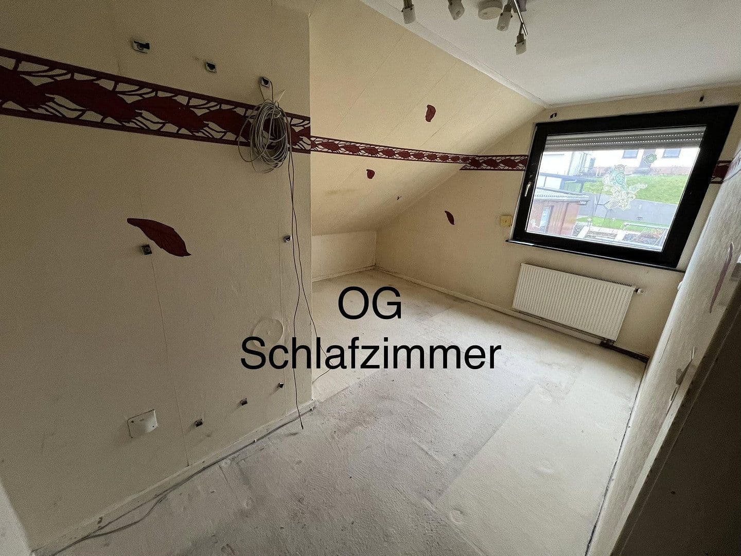 Prodej domu 210 m², pozemek 522 m², Sankt Goar, Porýní-Falc Prodej domu 210 m², pozemek 522 m², Sankt Goar, Porýní-Falc
