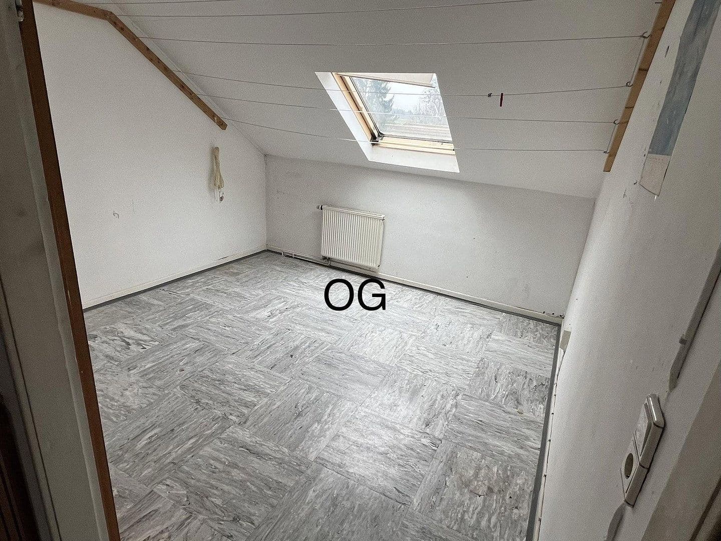Prodej domu 210 m², pozemek 522 m², Sankt Goar, Porýní-Falc Prodej domu 210 m², pozemek 522 m², Sankt Goar, Porýní-Falc