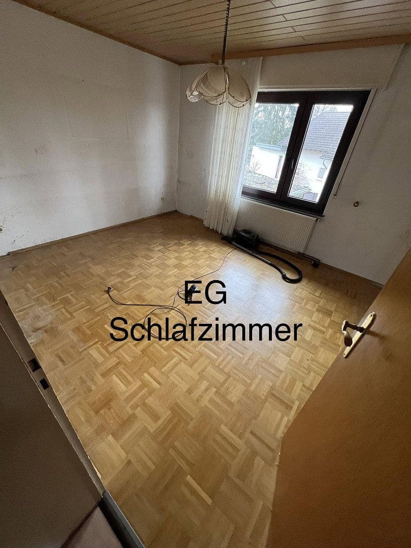 Prodej domu 210 m², pozemek 522 m², Sankt Goar, Porýní-Falc Prodej domu 210 m², pozemek 522 m², Sankt Goar, Porýní-Falc
