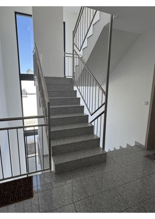 Pronájem bytu 4+1 81 m², Volksgartenstrasse 147, Mönchengladbach, Severní Porýní-Vestfálsko Pronájem bytu 4+1 81 m², Volksgartenstrasse 147, Mönchengladbach, Severní Porýní-Vestfálsko