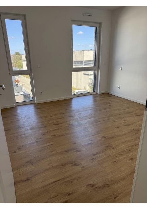 Pronájem bytu 4+1 81 m², Volksgartenstrasse 147, Mönchengladbach, Severní Porýní-Vestfálsko Pronájem bytu 4+1 81 m², Volksgartenstrasse 147, Mönchengladbach, Severní Porýní-Vestfálsko