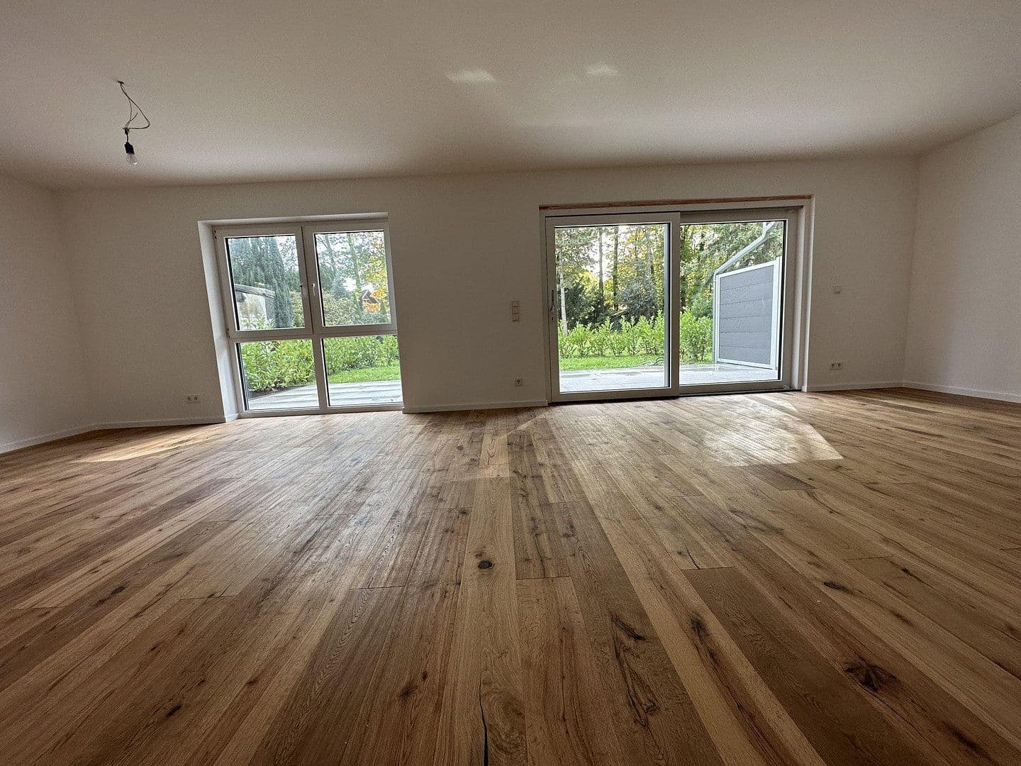 Prodej bytu 3+1 116 m², Buchenstraße 39, Düsseldorf, Severní Porýní-Vestfálsko Prodej bytu 3+1 116 m², Buchenstraße 39, Düsseldorf, Severní Porýní-Vestfálsko
