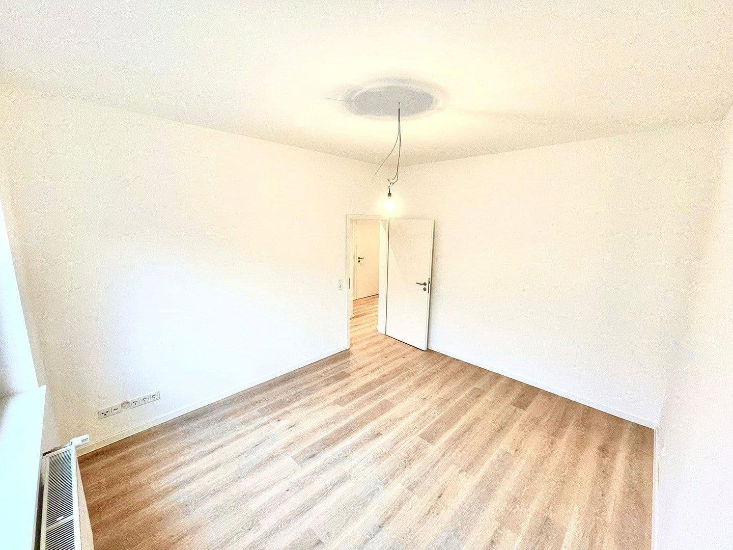Pronájem bytu 3+1 70 m², Ringstraße 95, Kamp-Lintfort, Severní Porýní-Vestfálsko Pronájem bytu 3+1 70 m², Ringstraße 95, Kamp-Lintfort, Severní Porýní-Vestfálsko