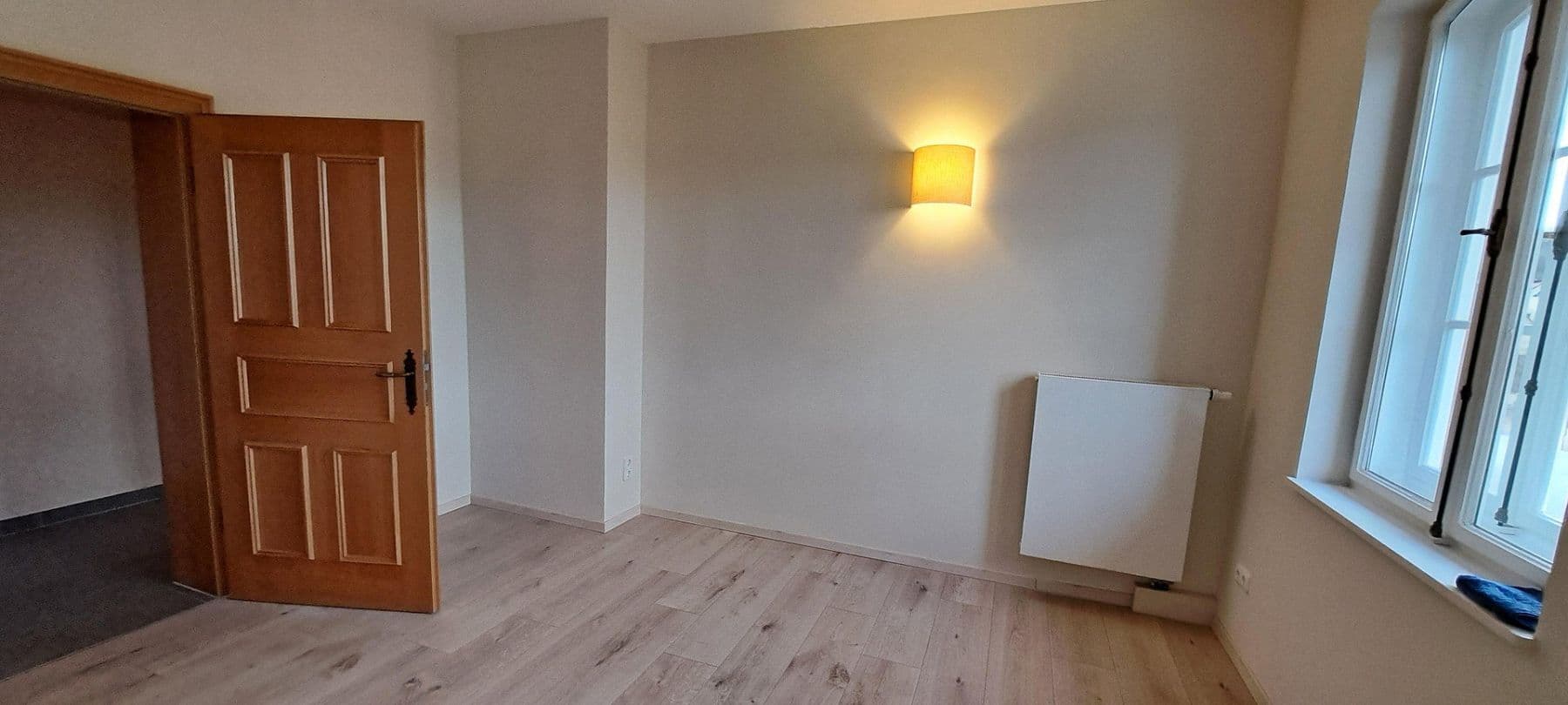 Pronájem bytu 3+1 113 m², Veit-Dennert-Straße 10, Schlüsselfeld, Bavorsko Pronájem bytu 3+1 113 m², Veit-Dennert-Straße 10, Schlüsselfeld, Bavorsko