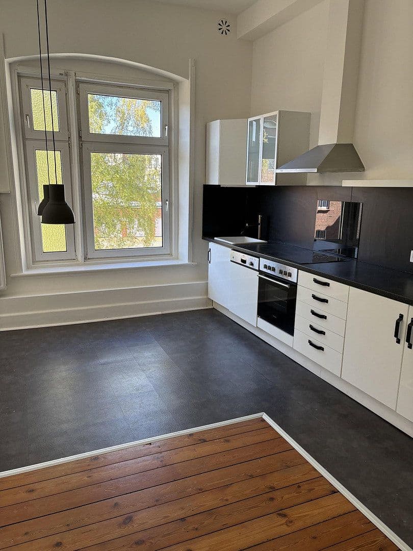 Pronájem bytu 4+1 92 m², Wasserreihe 9, Husum, Šlesvicko-Holštýnsko Pronájem bytu 4+1 92 m², Wasserreihe 9, Husum, Šlesvicko-Holštýnsko