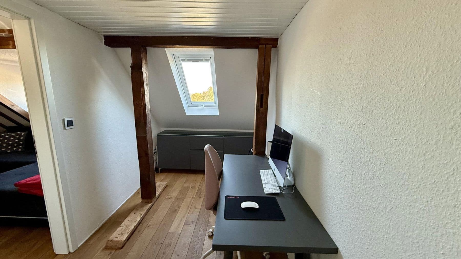 Prodej domu 330 m², pozemek 1.250 m², Birkenweg 22, Wettenberg, Hessen Prodej domu 330 m², pozemek 1.250 m², Birkenweg 22, Wettenberg, Hessen