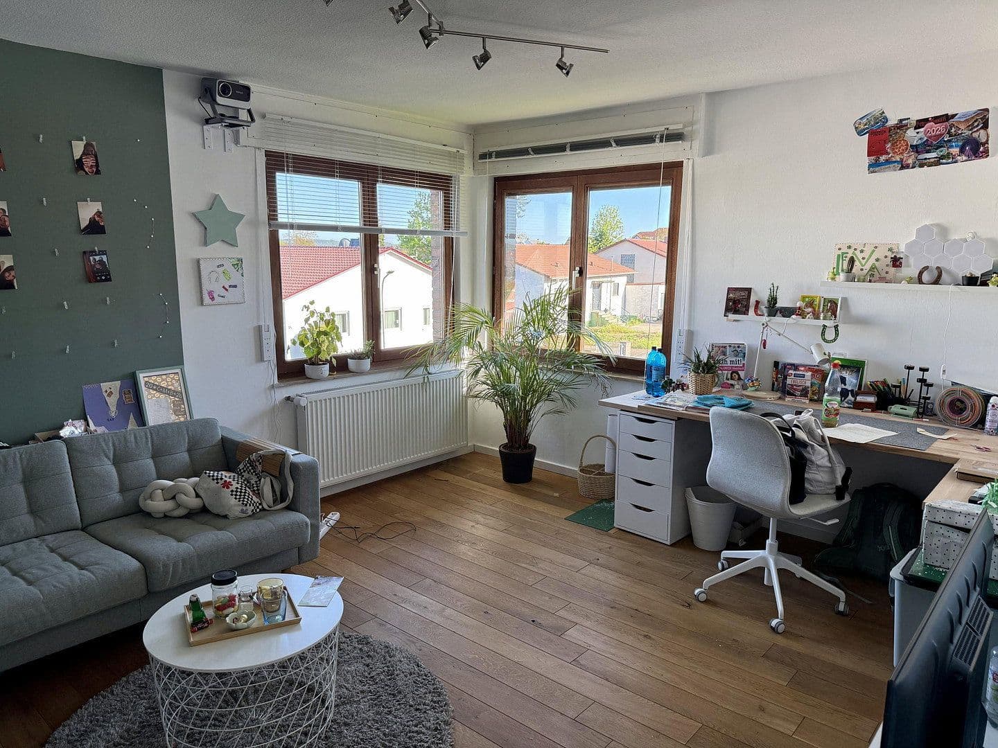 Prodej domu 330 m², pozemek 1.250 m², Birkenweg 22, Wettenberg, Hessen Prodej domu 330 m², pozemek 1.250 m², Birkenweg 22, Wettenberg, Hessen