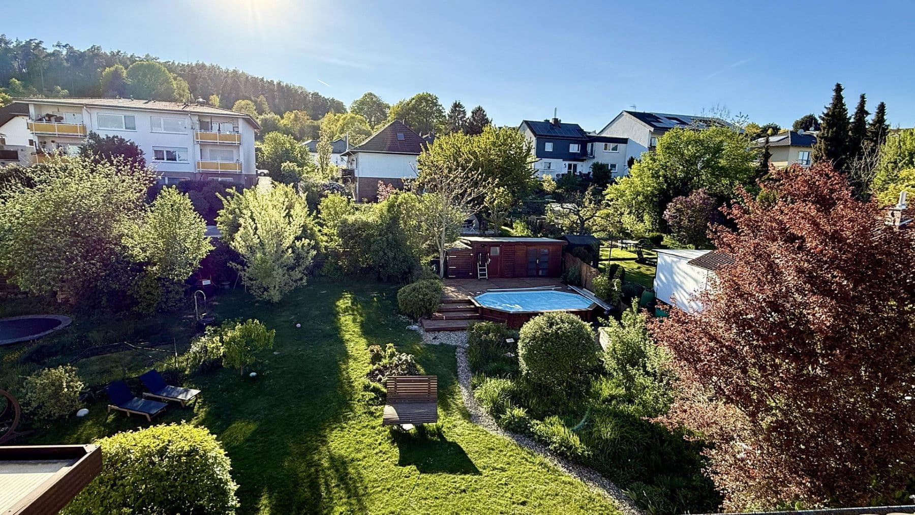 Prodej domu 330 m², pozemek 1.250 m², Birkenweg 22, Wettenberg, Hessen Prodej domu 330 m², pozemek 1.250 m², Birkenweg 22, Wettenberg, Hessen
