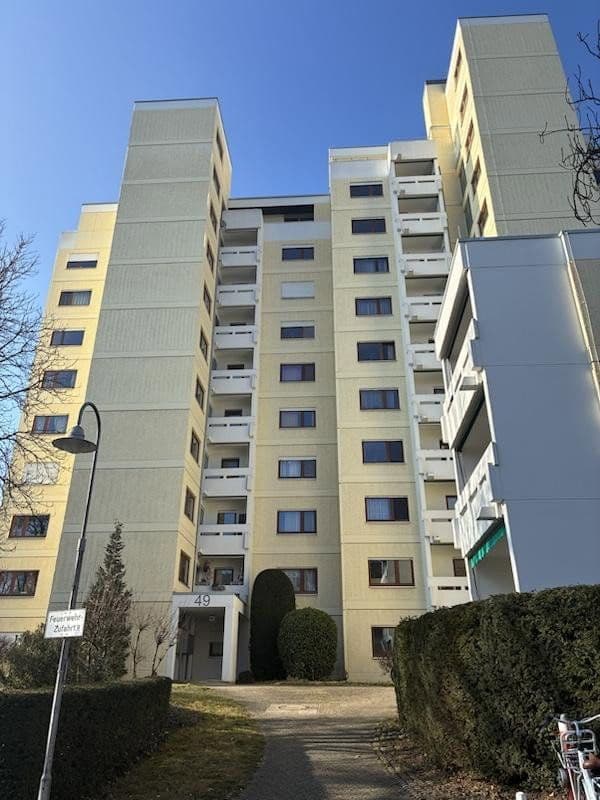 Prodej bytu 4+1 107 m², Am Briel 49, Konstanz, Bádensko-Württembersko Prodej bytu 4+1 107 m², Am Briel 49, Konstanz, Bádensko-Württembersko