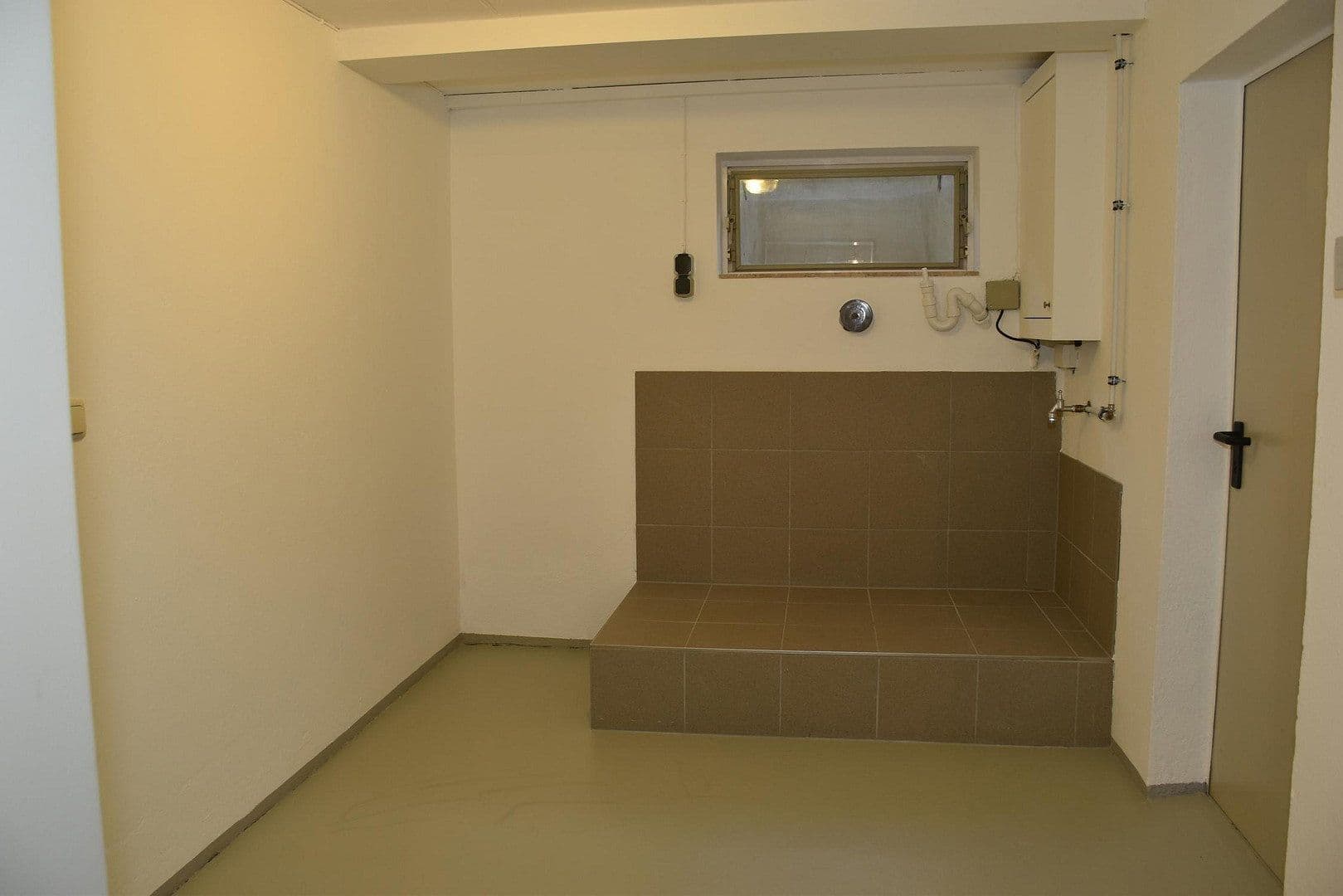 Prodej domu 95 m², pozemek 288 m², Reinfeld, Šlesvicko-Holštýnsko Prodej domu 95 m², pozemek 288 m², Reinfeld, Šlesvicko-Holštýnsko