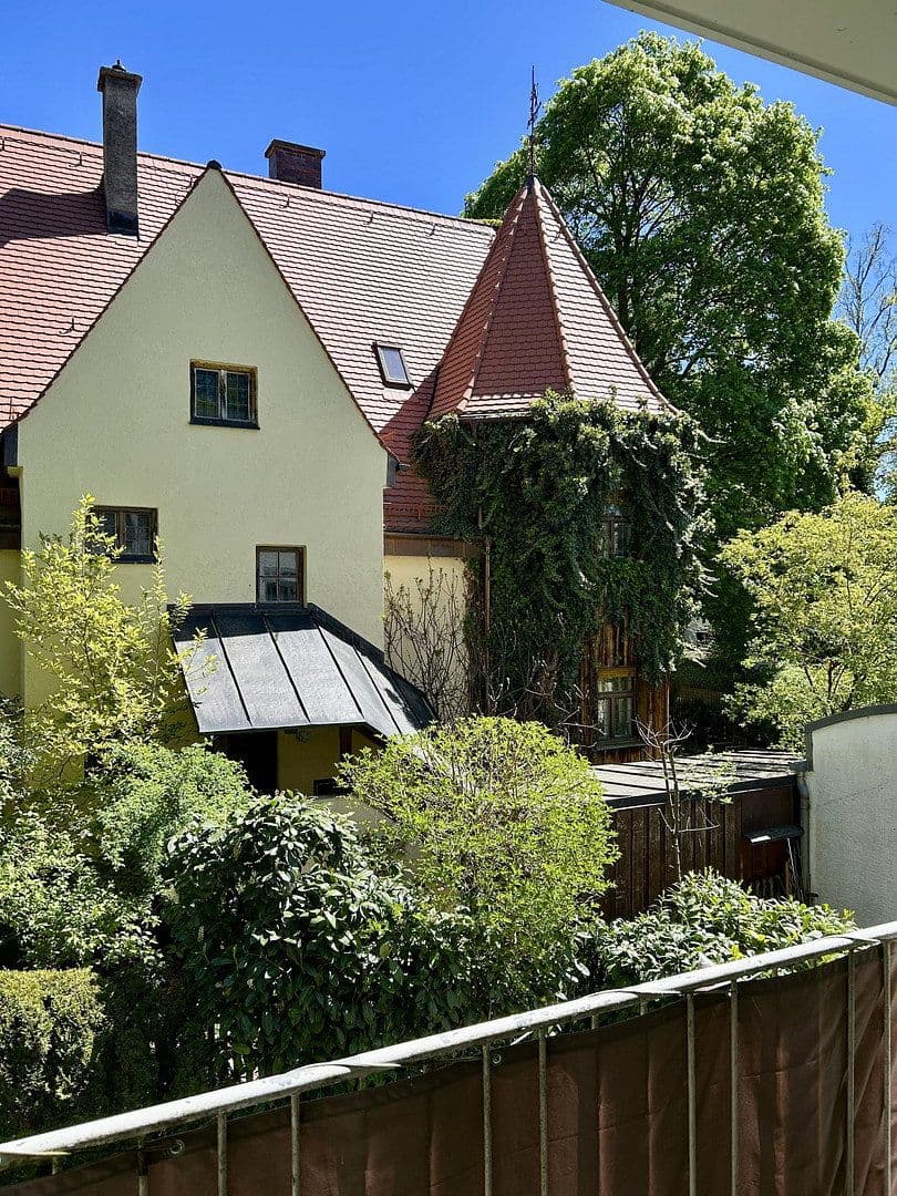 Prodej bytu 2+1 55 m², Diefenbachstr., München, Bavorsko Prodej bytu 2+1 55 m², Diefenbachstr., München, Bavorsko