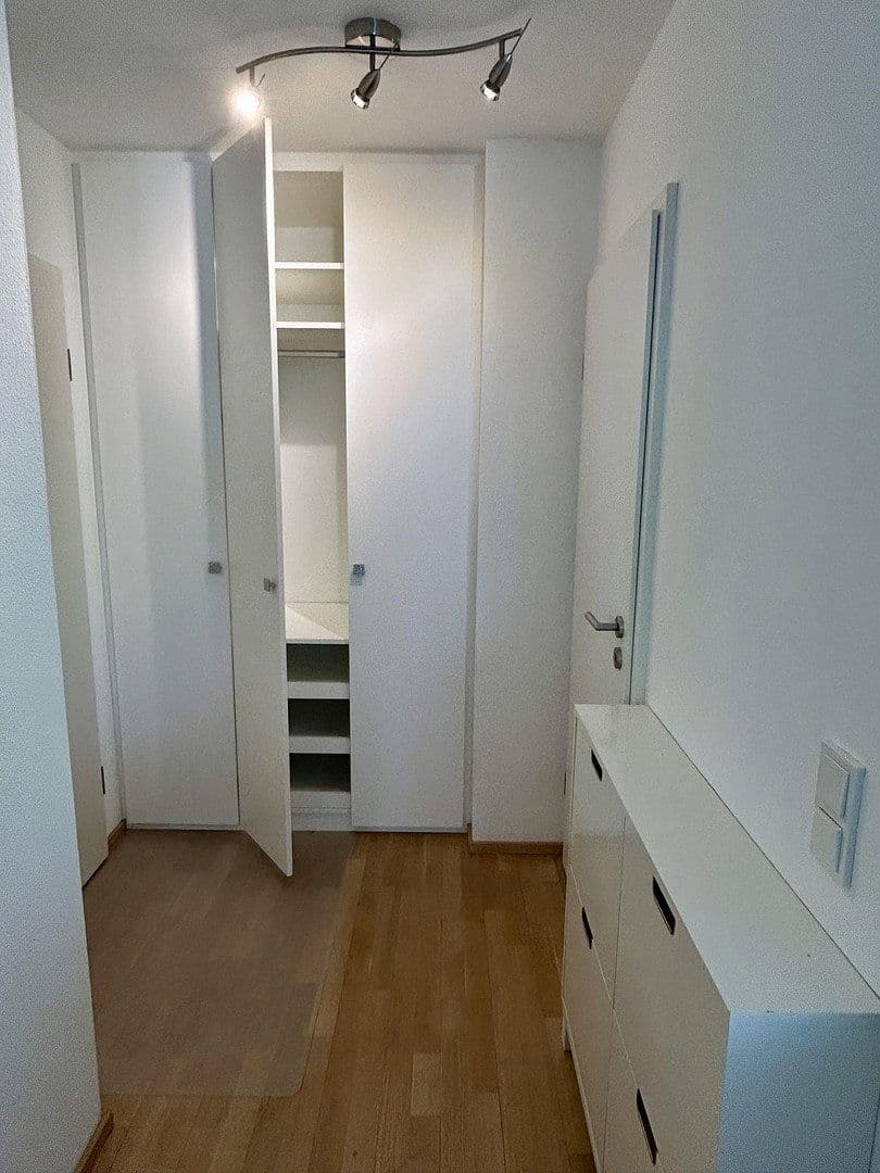 Prodej bytu 2+1 55 m², Diefenbachstr., München, Bavorsko Prodej bytu 2+1 55 m², Diefenbachstr., München, Bavorsko