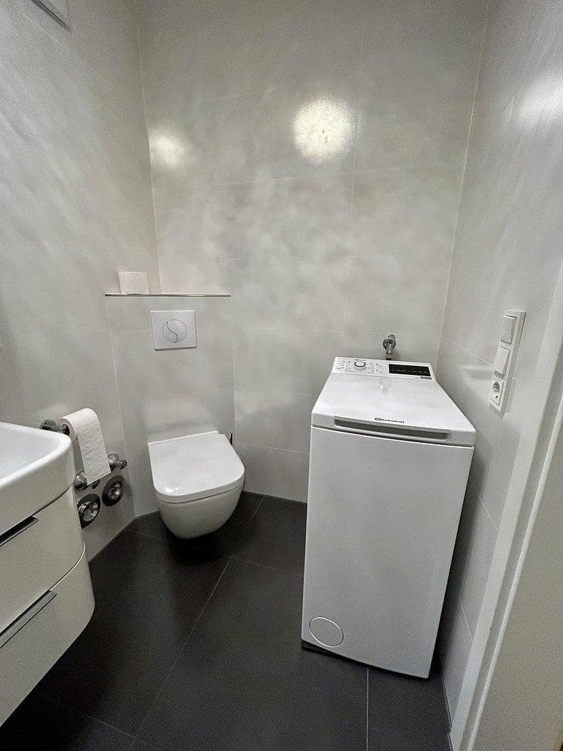 Prodej bytu 2+1 55 m², Diefenbachstr., München, Bavorsko Prodej bytu 2+1 55 m², Diefenbachstr., München, Bavorsko