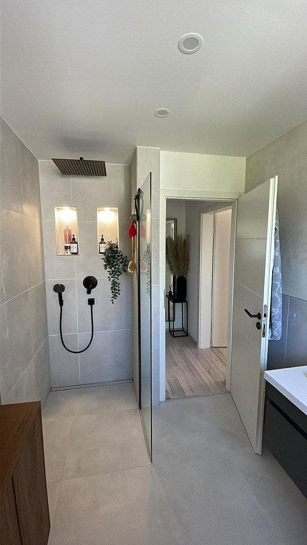 Pronájem bytu 5+1 110 m², Hildesheim, Dolní Sasko Pronájem bytu 5+1 110 m², Hildesheim, Dolní Sasko