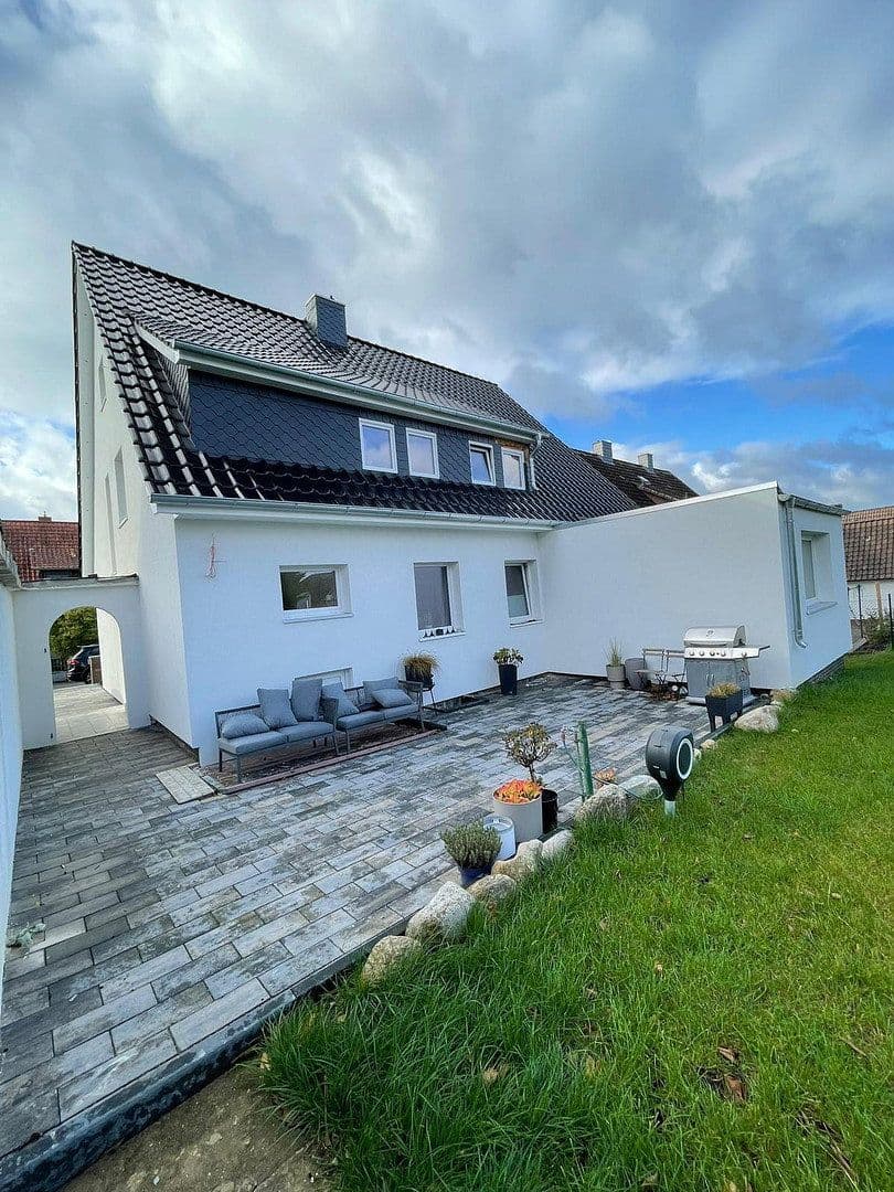 Pronájem bytu 5+1 110 m², Hildesheim, Dolní Sasko Pronájem bytu 5+1 110 m², Hildesheim, Dolní Sasko