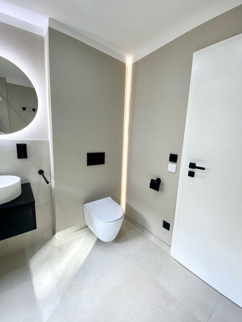 Prodej bytu 2+kk 82 m², Pernerkreppe 26, München, Bavorsko Prodej bytu 2+kk 82 m², Pernerkreppe 26, München, Bavorsko