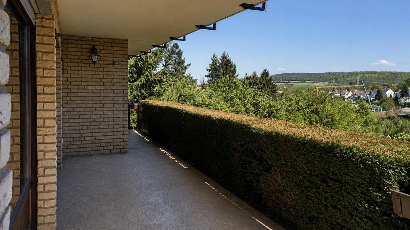 Pronájem bytu 3+1 105 m², Bad Wildungen, Hessen Pronájem bytu 3+1 105 m², Bad Wildungen, Hessen