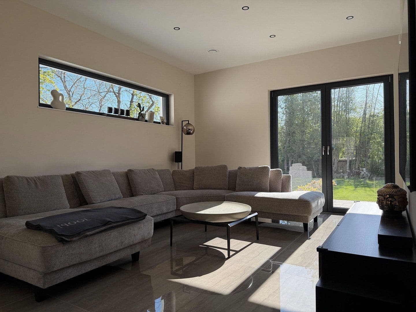 Prodej domu 127 m², pozemek 821 m², Steiner Straße 16a, Rohr, Bavorsko Prodej domu 127 m², pozemek 821 m², Steiner Straße 16a, Rohr, Bavorsko