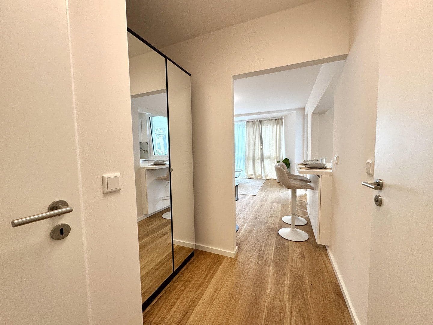 Prodej bytu 1+1 48 m², Kölner Str. 44, Postanschrift, Düsseldorf - Stadtmitte, Severní Porýní-Vestfálsko Prodej bytu 1+1 48 m², Kölner Str. 44, Postanschrift, Düsseldorf - Stadtmitte, Severní Porýní-Vestfálsko