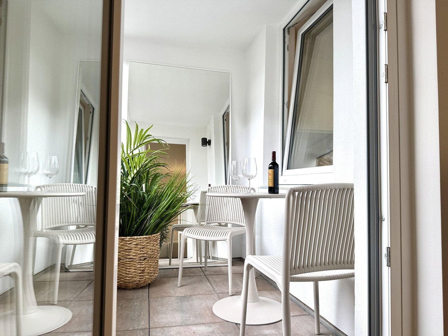Prodej bytu 1+1 48 m², Kölner Str. 44, Postanschrift, Düsseldorf - Stadtmitte, Severní Porýní-Vestfálsko Prodej bytu 1+1 48 m², Kölner Str. 44, Postanschrift, Düsseldorf - Stadtmitte, Severní Porýní-Vestfálsko