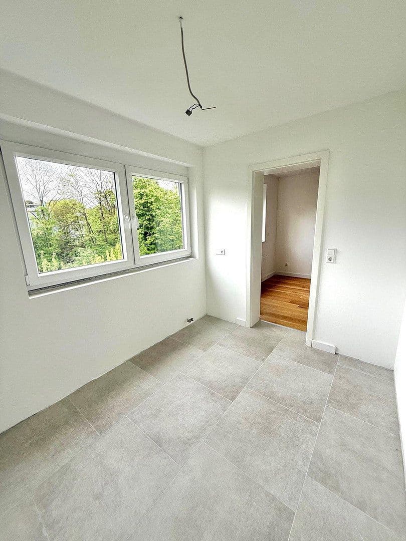 Prodej bytu 3+kk 91 m², Esslingen am Neckar, Bádensko-Württembersko Prodej bytu 3+kk 91 m², Esslingen am Neckar, Bádensko-Württembersko