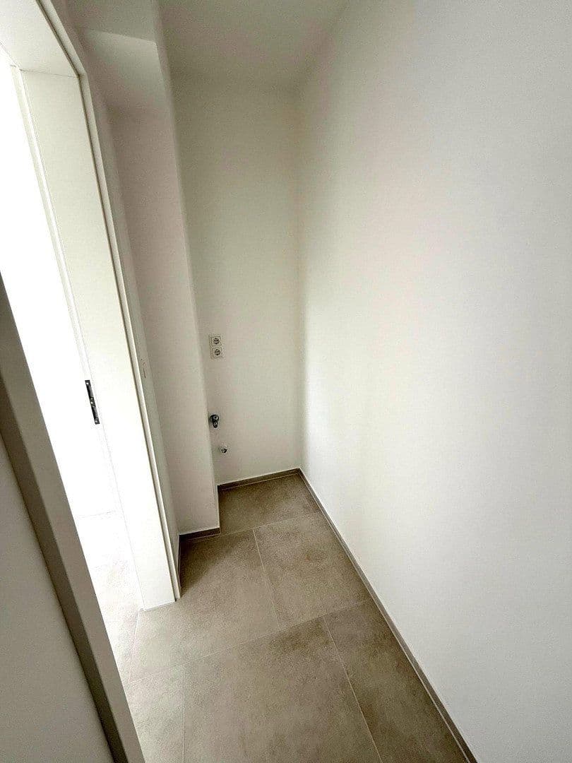 Prodej bytu 3+kk 91 m², Esslingen am Neckar, Bádensko-Württembersko Prodej bytu 3+kk 91 m², Esslingen am Neckar, Bádensko-Württembersko
