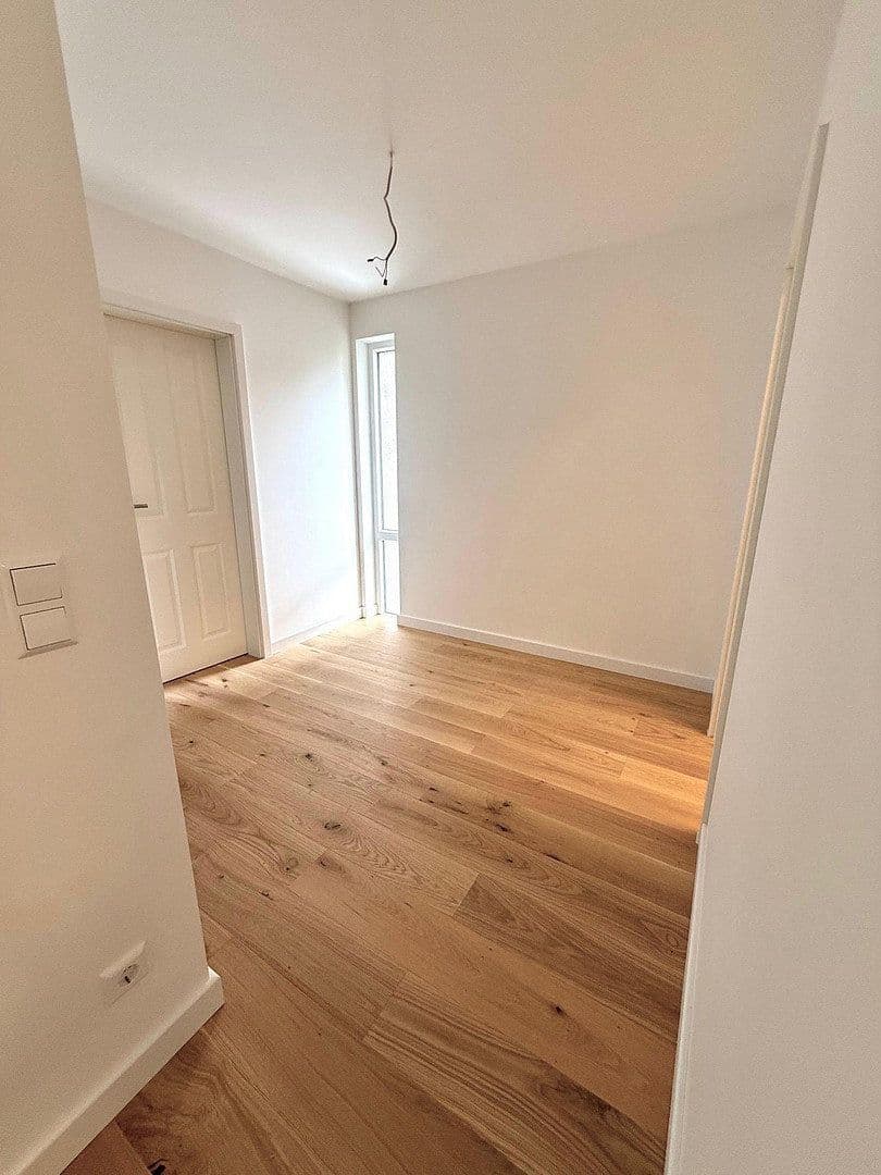 Prodej bytu 3+kk 91 m², Esslingen am Neckar, Bádensko-Württembersko Prodej bytu 3+kk 91 m², Esslingen am Neckar, Bádensko-Württembersko