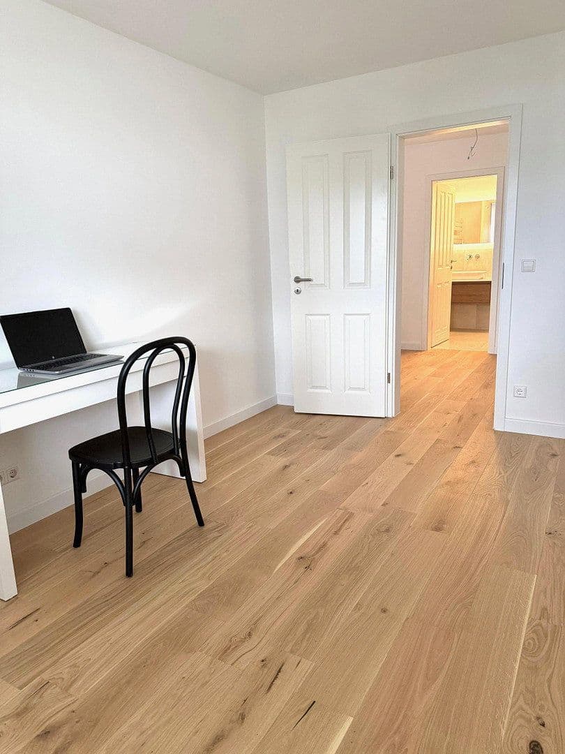 Prodej bytu 3+kk 91 m², Esslingen am Neckar, Bádensko-Württembersko Prodej bytu 3+kk 91 m², Esslingen am Neckar, Bádensko-Württembersko