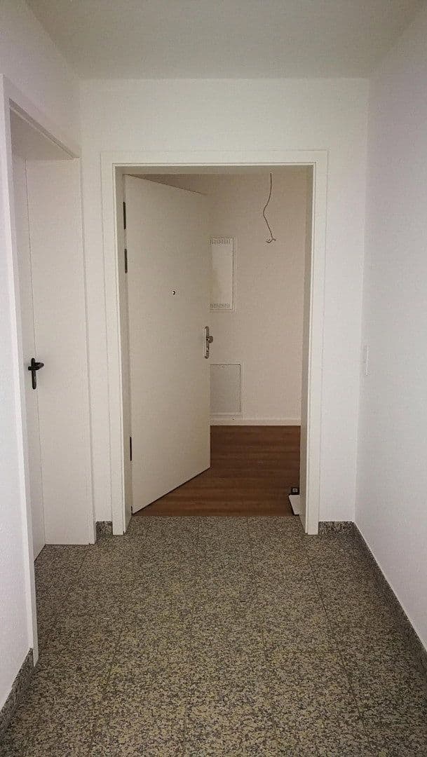 Pronájem bytu 3+1 85 m², Altlußheim, Bádensko-Württembersko Pronájem bytu 3+1 85 m², Altlußheim, Bádensko-Württembersko