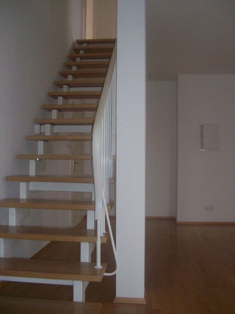 Prodej bytu 5+1 135 m², Glasewaldtstr. 34, Dresden, Sasko Prodej bytu 5+1 135 m², Glasewaldtstr. 34, Dresden, Sasko
