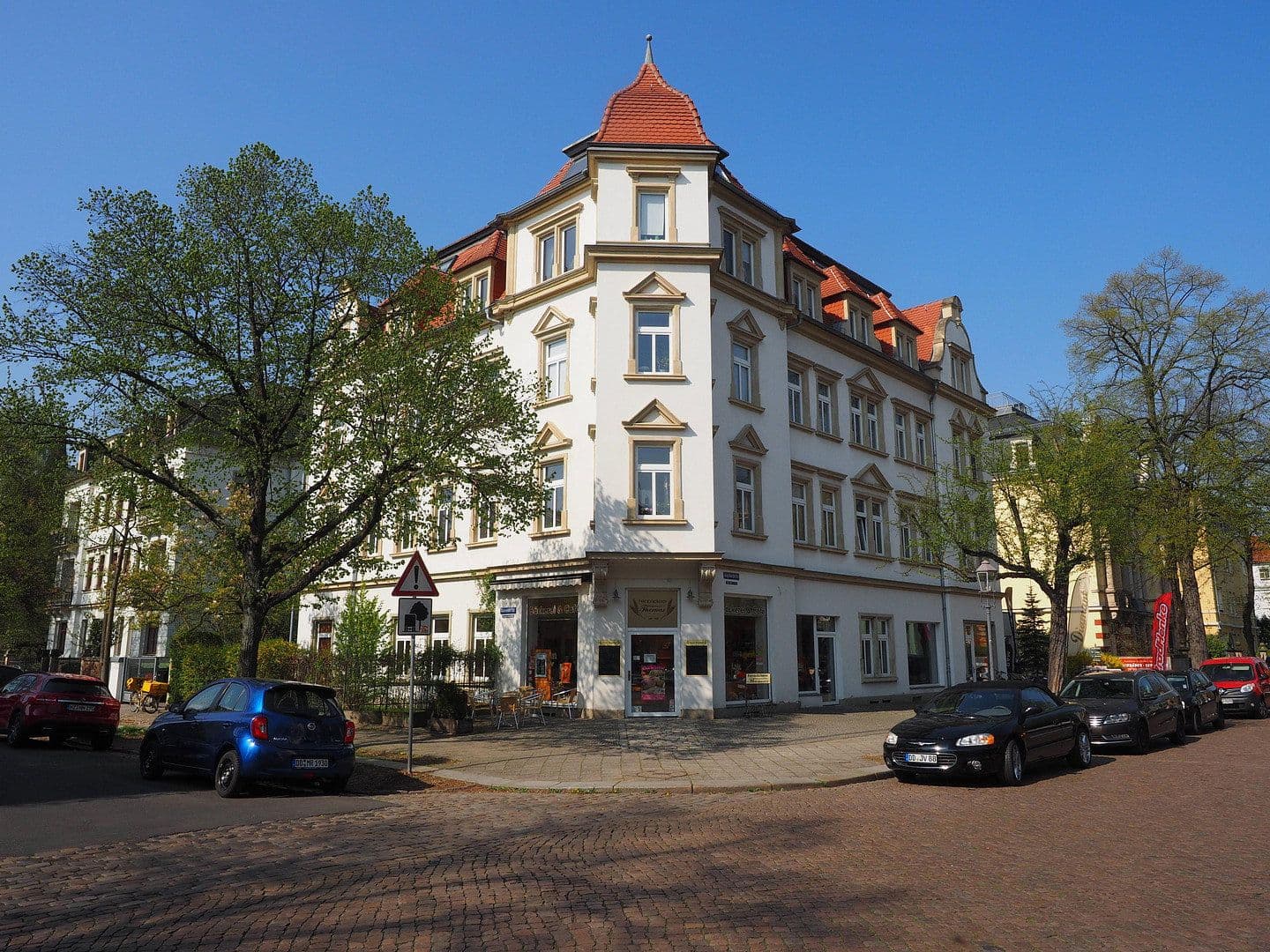 Prodej bytu 5+1 135 m², Glasewaldtstr. 34, Dresden, Sasko Prodej bytu 5+1 135 m², Glasewaldtstr. 34, Dresden, Sasko